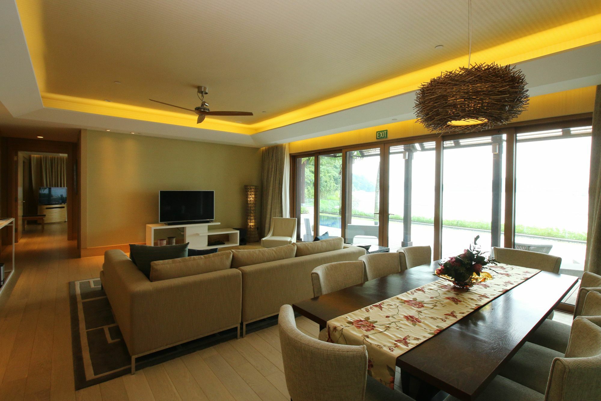 Resorts World Sentosa - Equarius Villas Singapur Zewnętrze zdjęcie